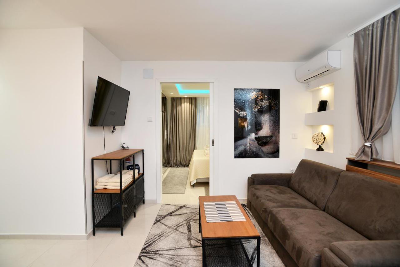 River&Bike Apartment With Free Electric Bike Βελιγράδι Εξωτερικό φωτογραφία